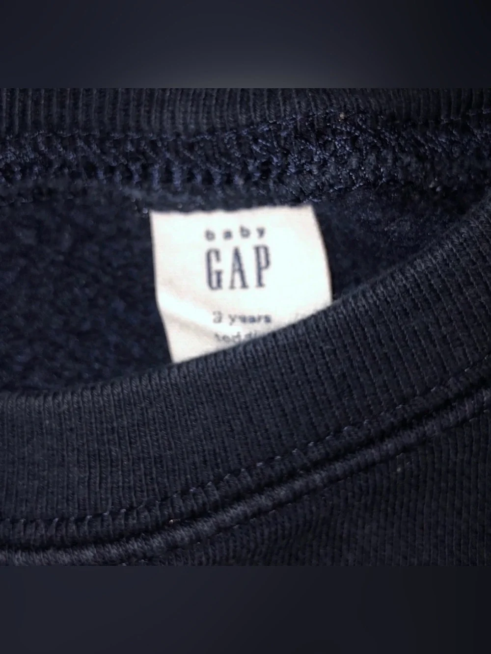 GAP classic crewneck